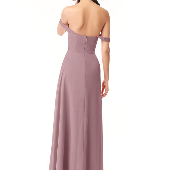 Bridesmaids dress! No rips or tears . Only wore once - Picture 3 of 5